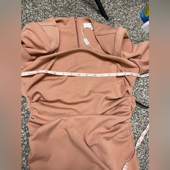 Astr The Label NWT Peach Square neck Bodycon Midi Long Sleeve Dress Sz M - Picture 9 of 11